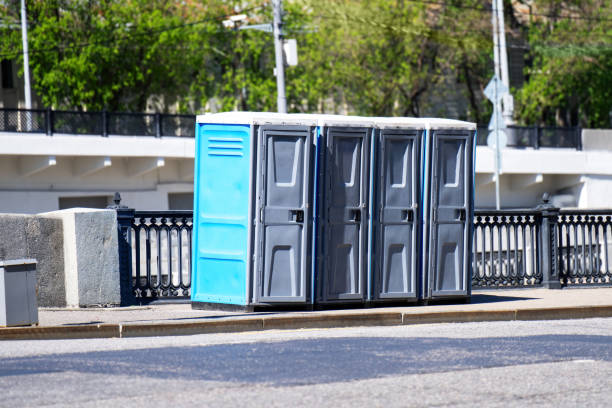 Best Portable bathroom rental  in Loveland, OH